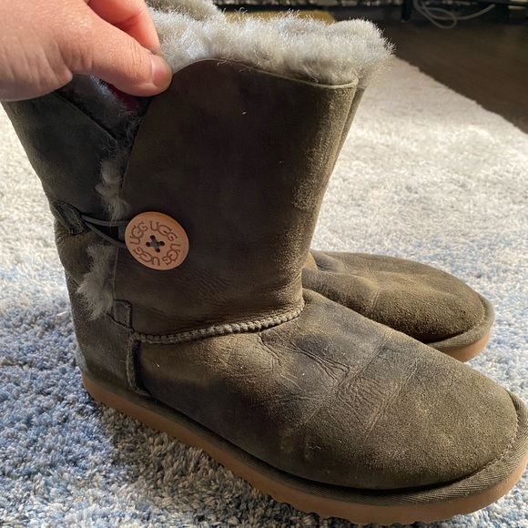 Ugg Khaki Green Bailey Button Boots 